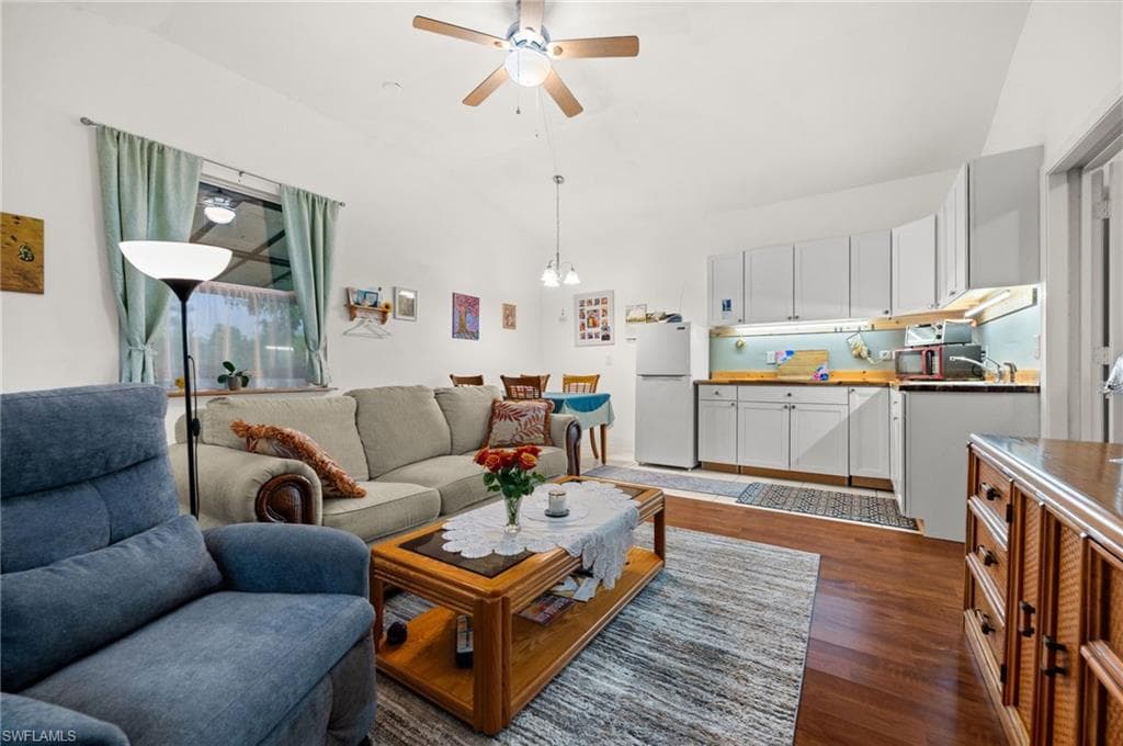 15170 Mallard LN-20