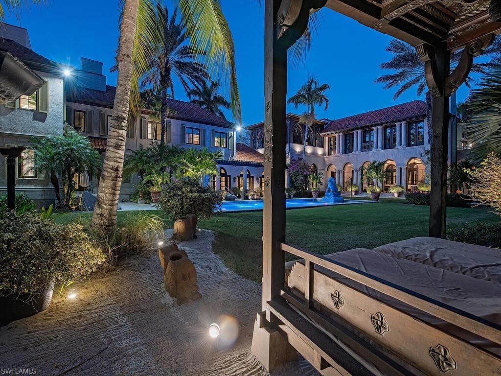 3200 Green Dolphin LN-49