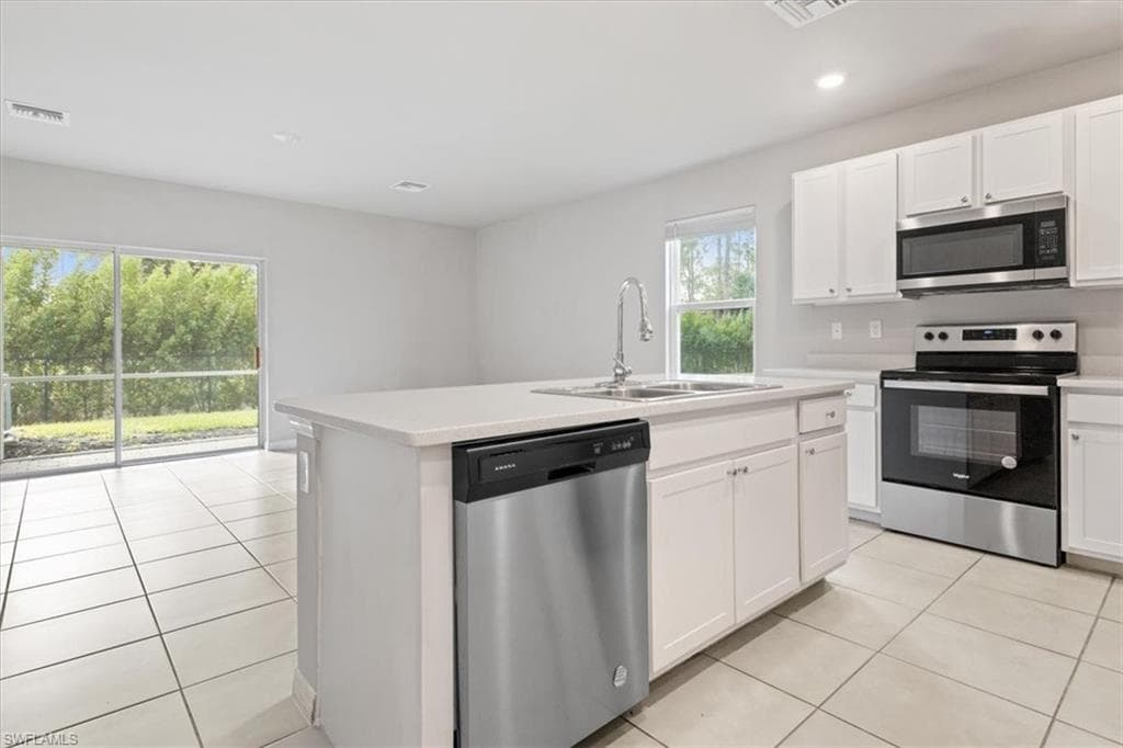 15245 Wildflower CIR-10