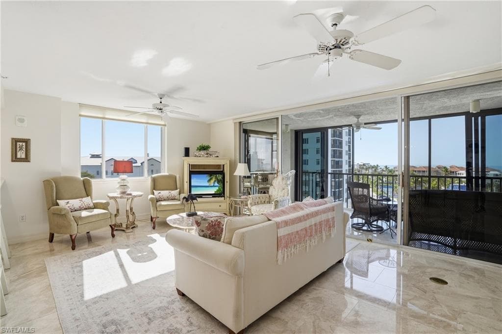 4753 Estero BLVD 502-7