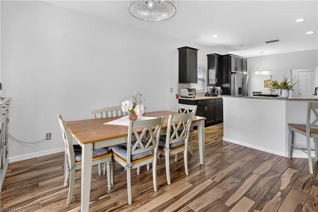 9689 Pineapple Preserve CT-12