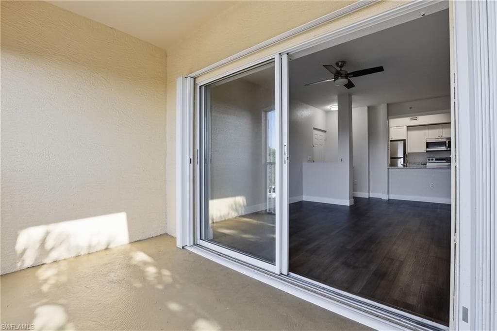 6321 Aragon WAY 306-23
