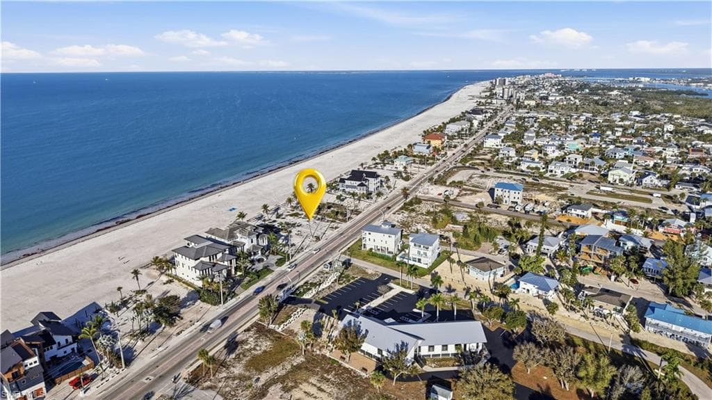 3724 Estero BLVD-11