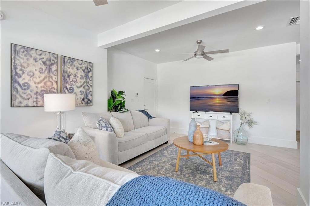 27293 Arroyal RD E-13