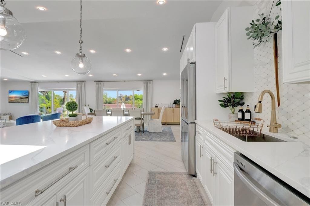 27293 Arroyal RD E-30