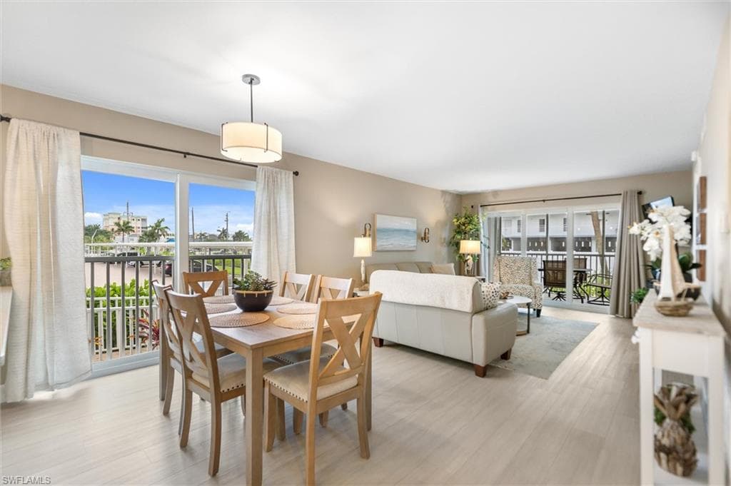 6900 Estero BLVD 108-7