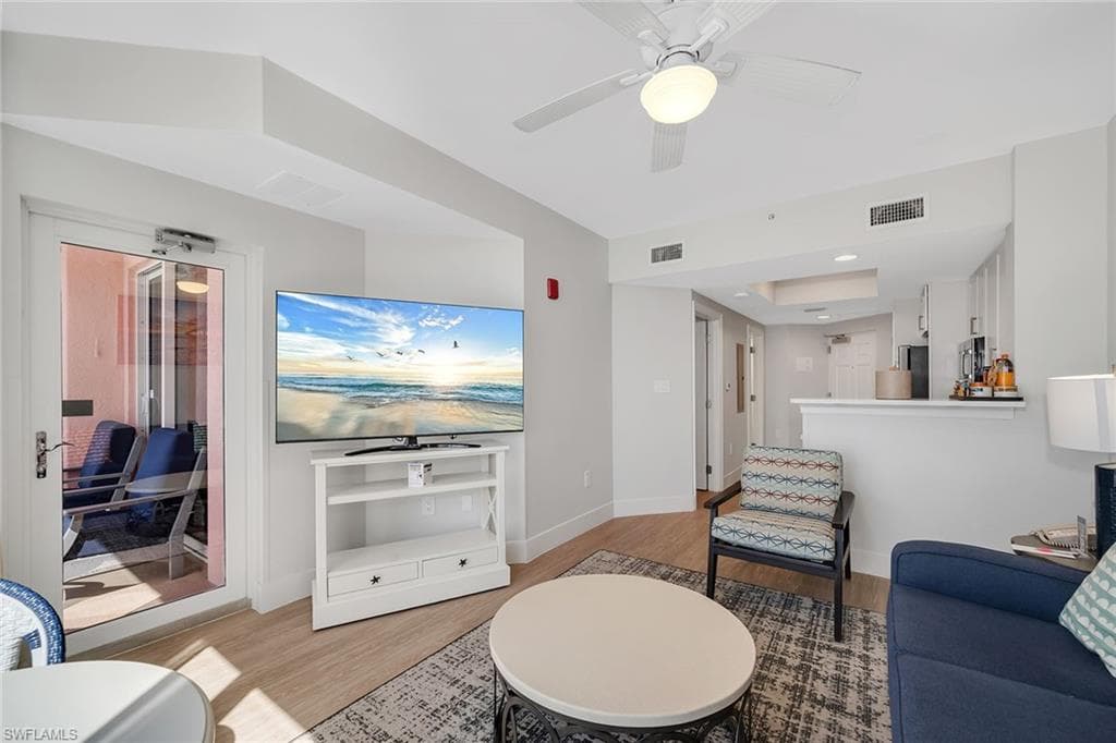 200 Estero BLVD 107-5