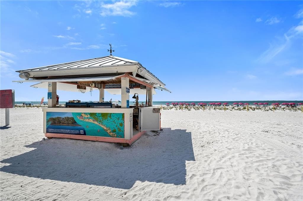 200 Estero BLVD 107-25