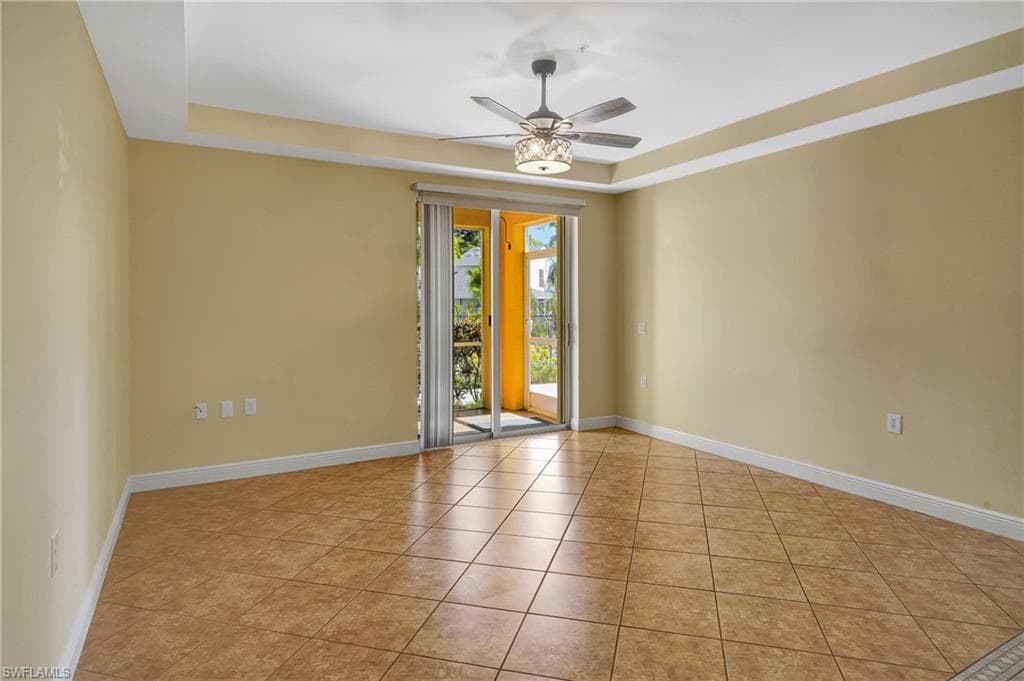 1500 SW 50TH ST 103-6