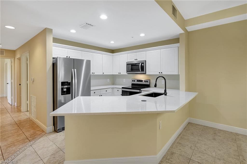 1500 SW 50TH ST 103-25