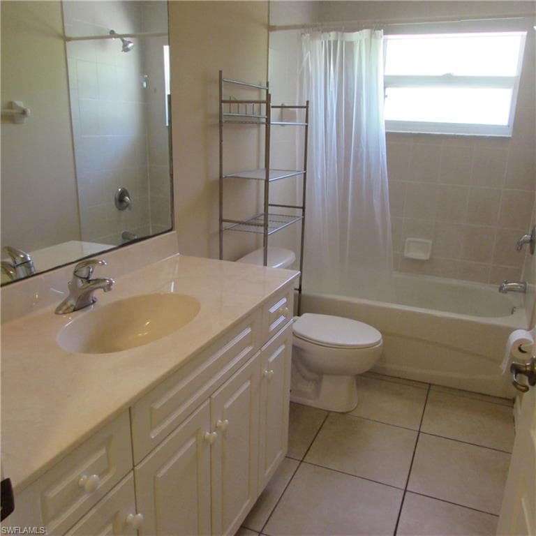 5773 Marina RD-16