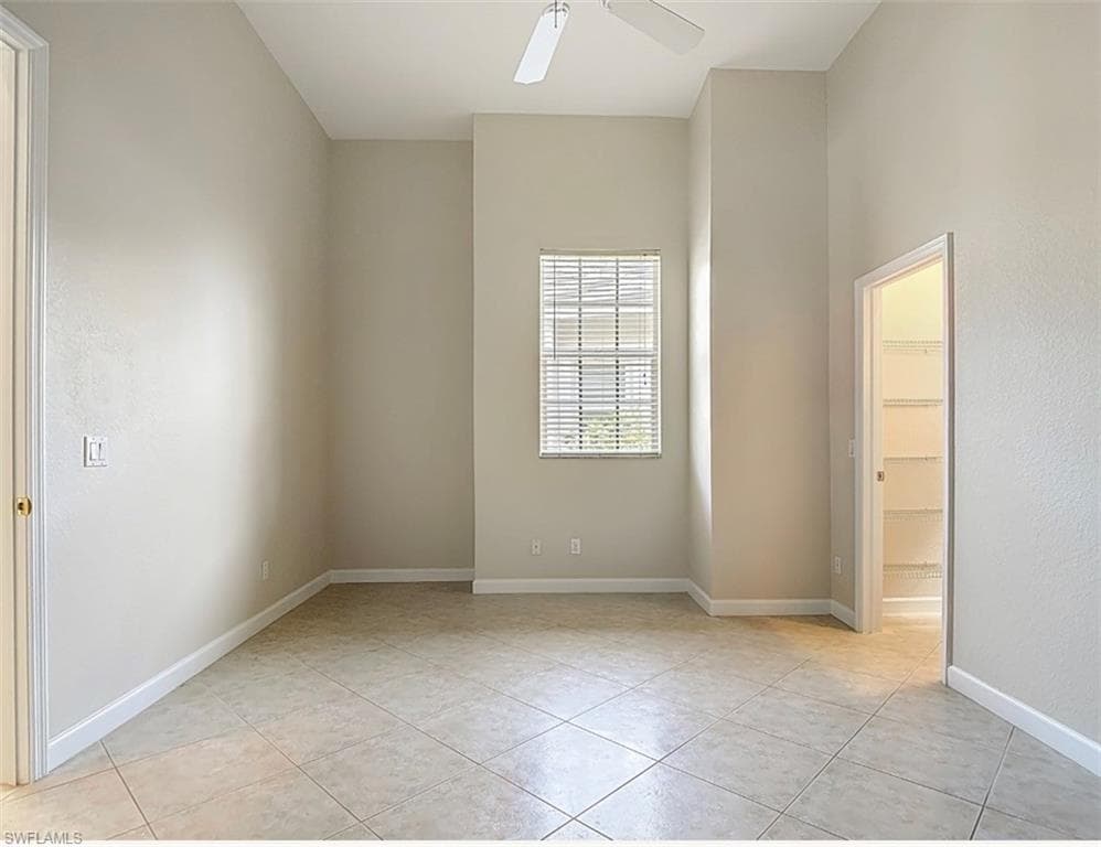 615 Soliel DR-28
