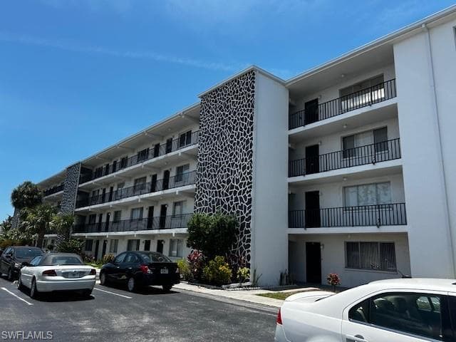 4906 Victoria DR 412-1