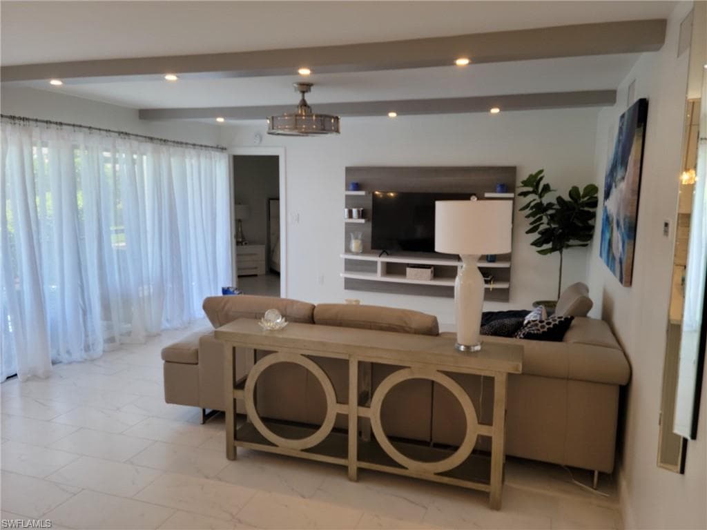 15091 Bagpipe WAY 101-7