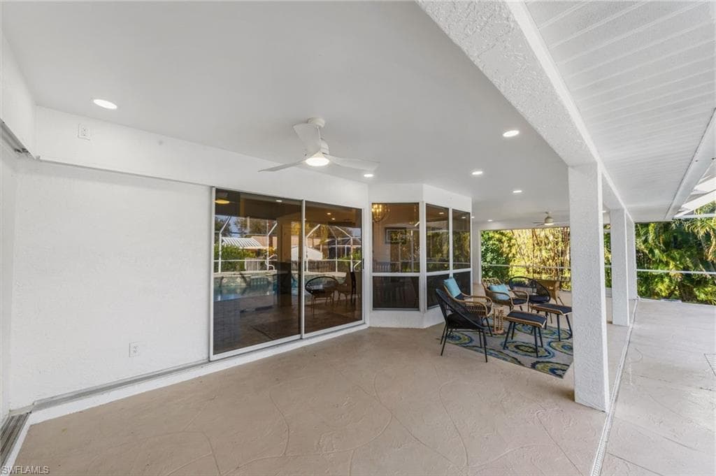 4724 Riverside DR-34