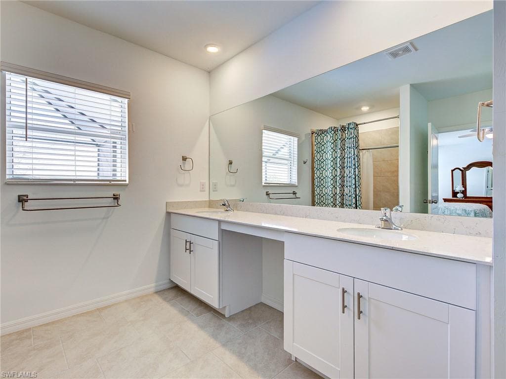 17154 Monte Isola WAY-22