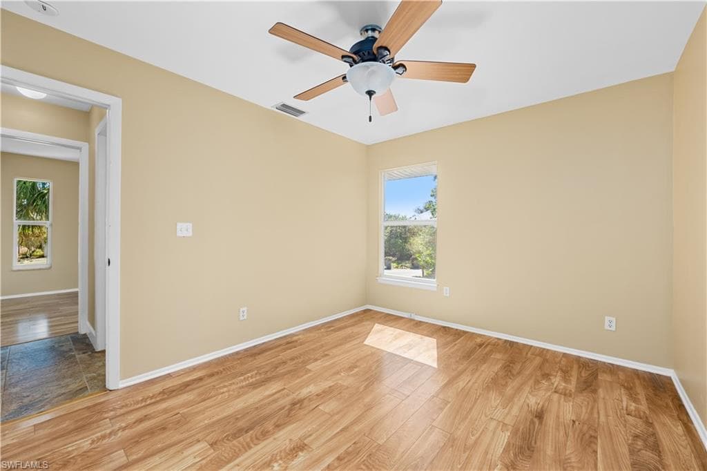 1813 Long Point LN-17