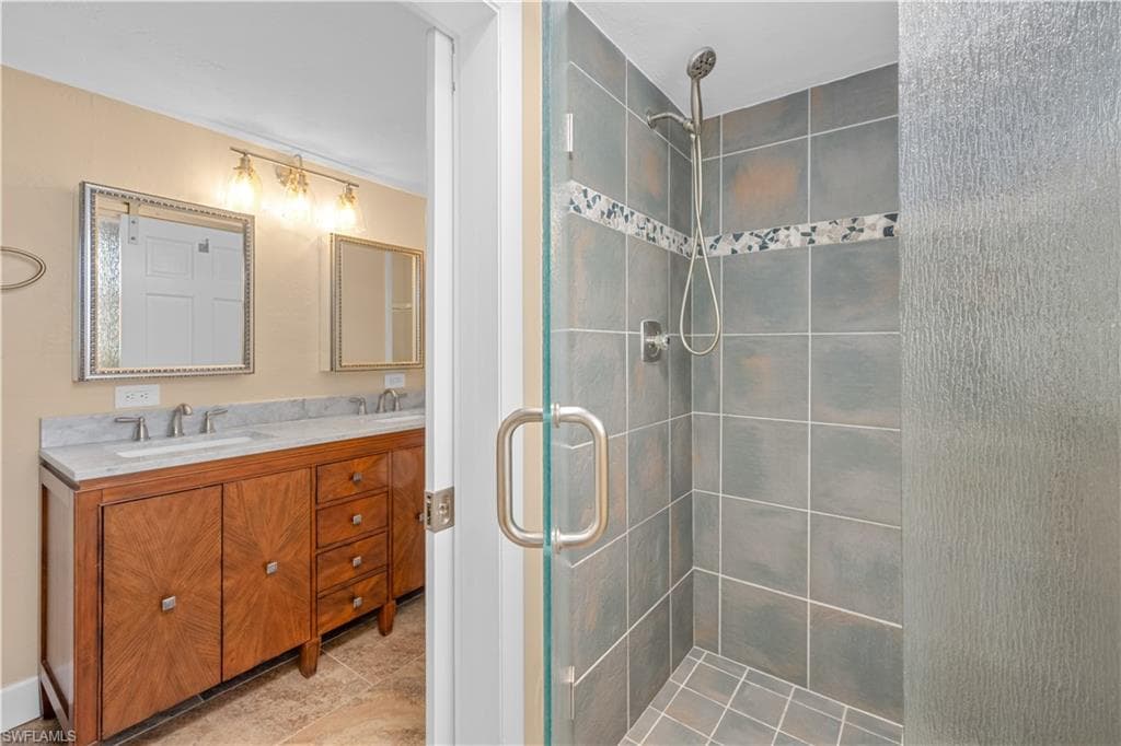 1813 Long Point LN-29