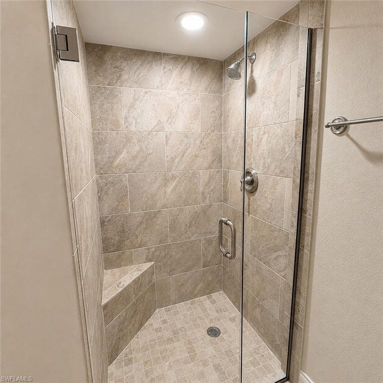 2264 Winkler AVE 202-16