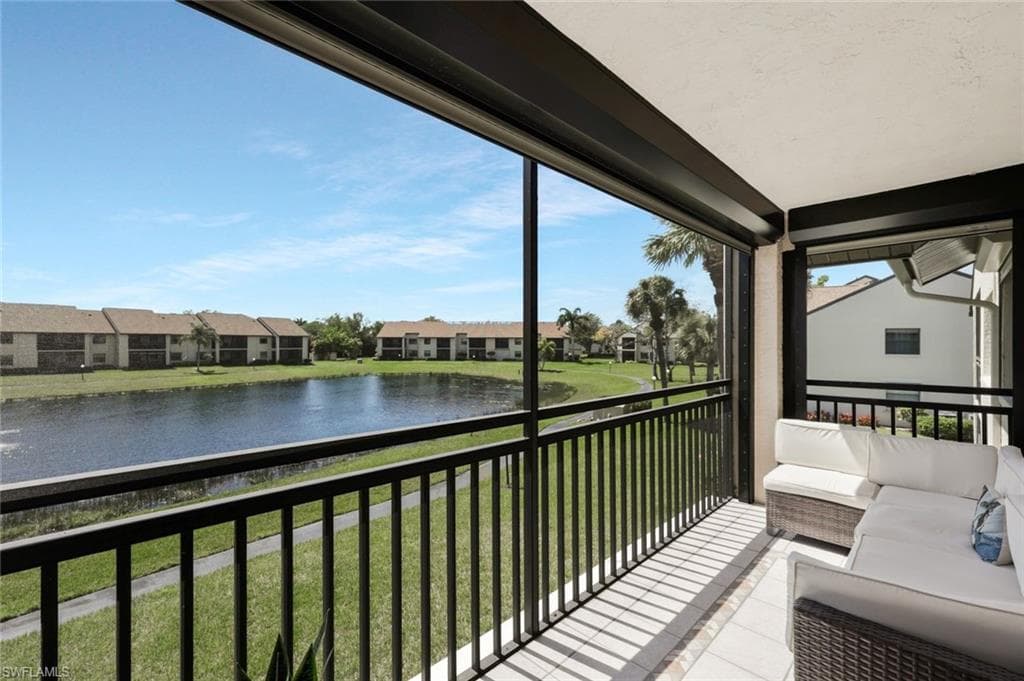 8445 Charter Club CIR 11-22