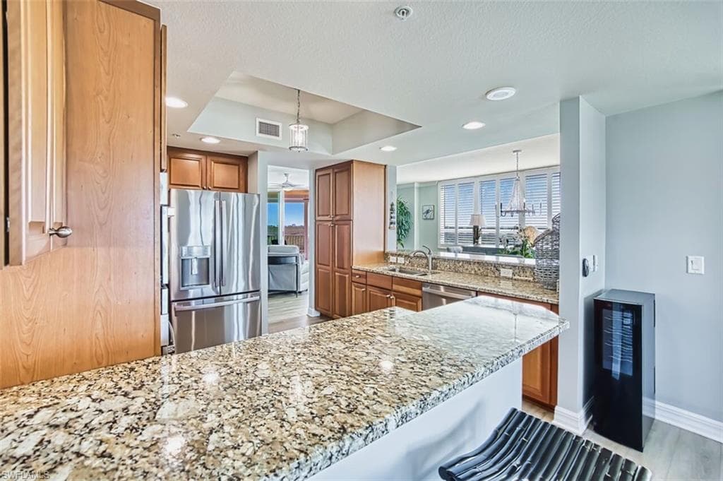 12601 Mastique Beach BLVD 401-14