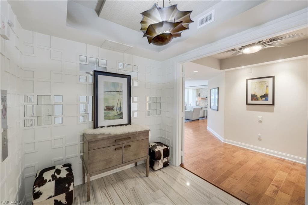13675 Vanderbilt DR 406-4
