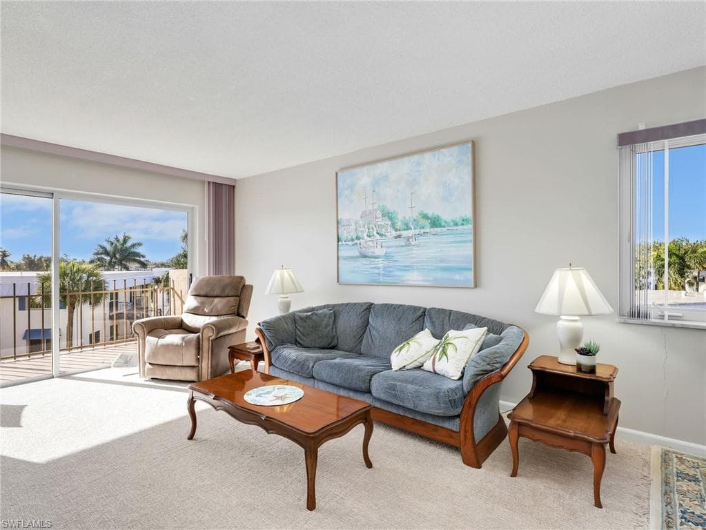 2150 Gulf Shore BLVD N 407-9