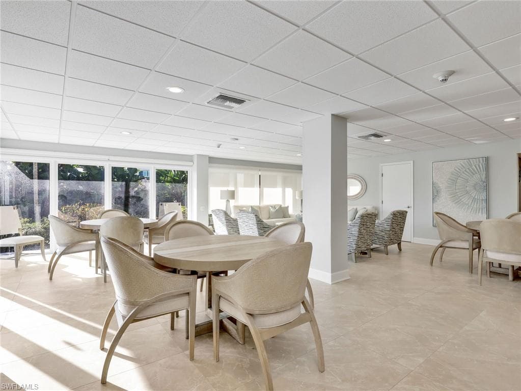 2150 Gulf Shore BLVD N 407-30