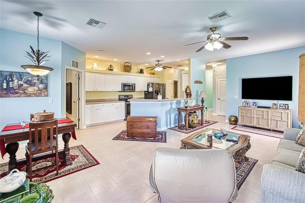 19914 Lake Vista CIR N Unit 1-14