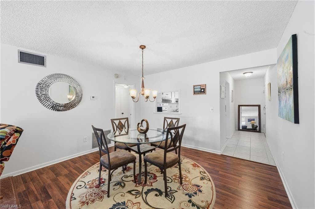 1318 Myerlee Country Club BLVD 3-17