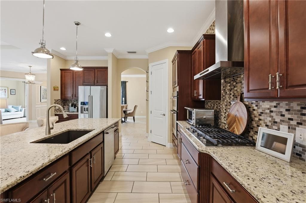 2303 Somerset PL-1