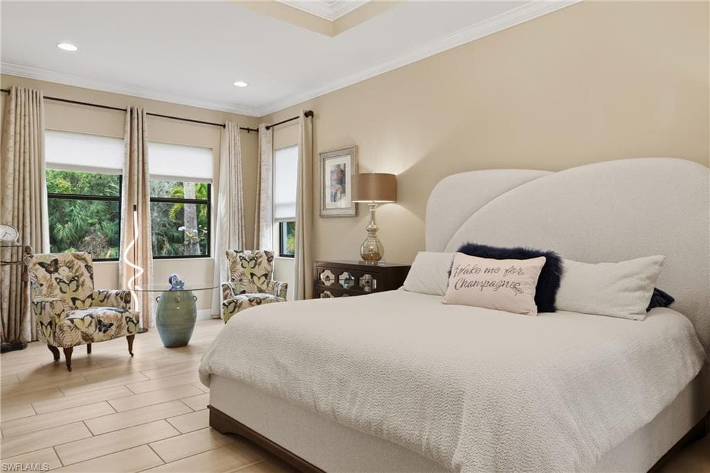2303 Somerset PL-24