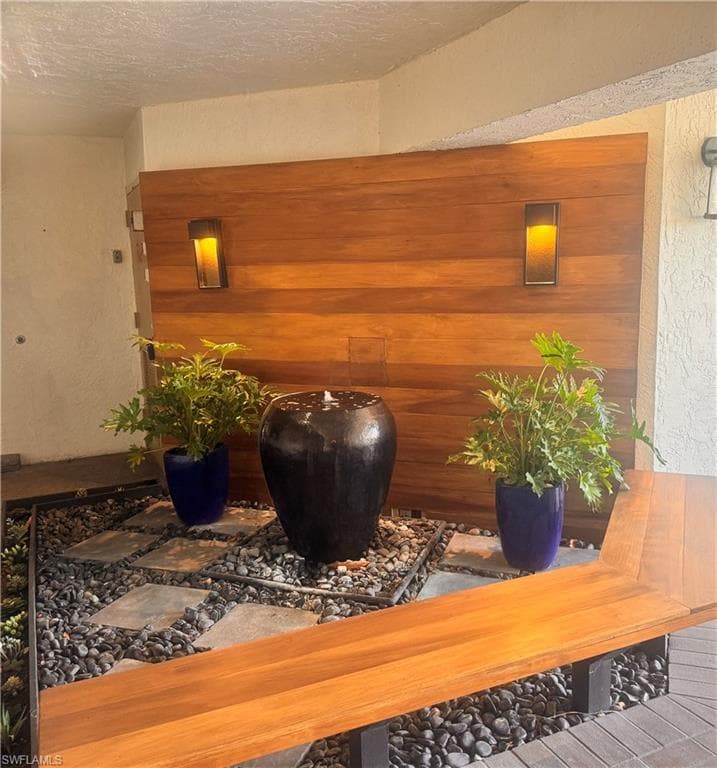 4510 N Key DR 102-17