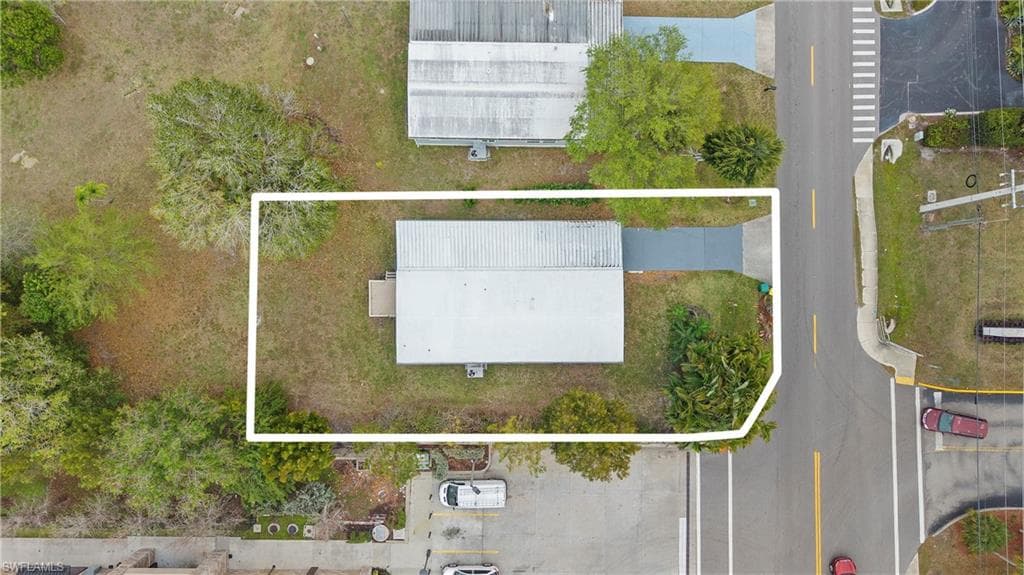 851 Manatee RD-43