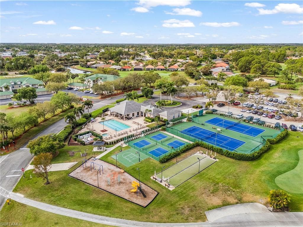 2090 Oxford Ridge CIR-26