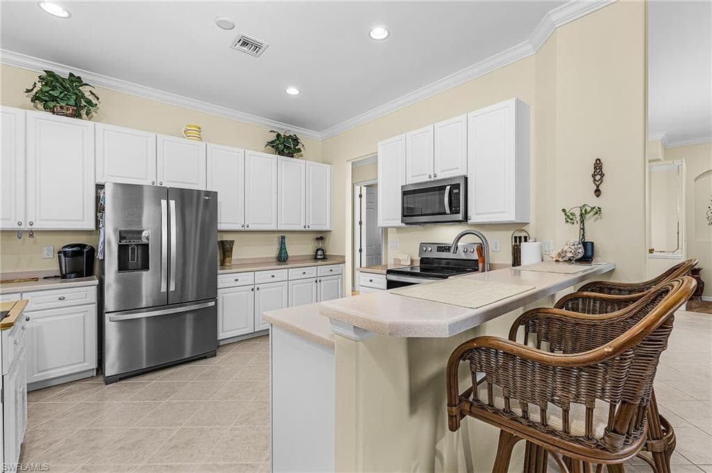 2090 Oxford Ridge CIR-10