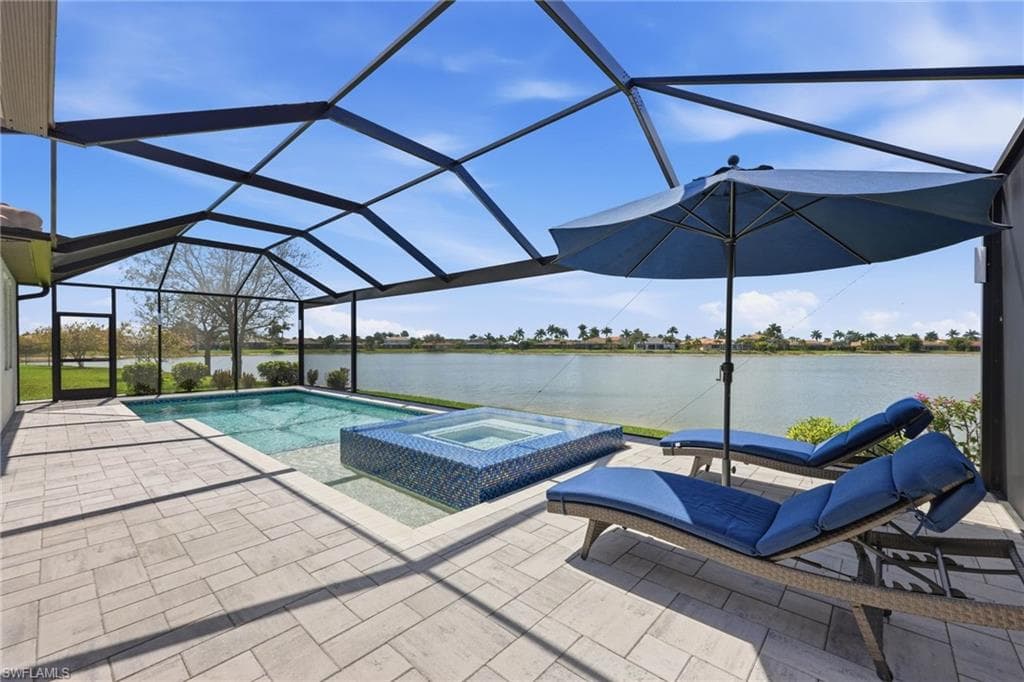 2094 Grove DR-27