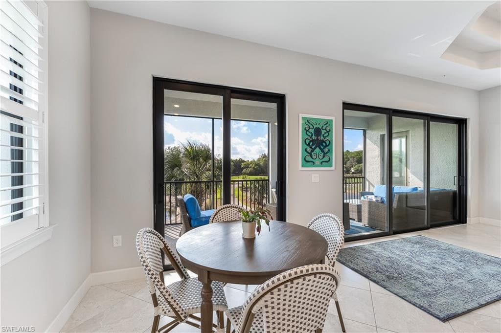 12058 Covent Garden CT 1203-9