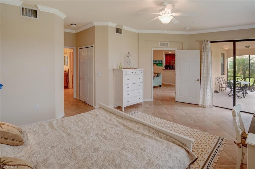9126 Napoli CT 101-10
