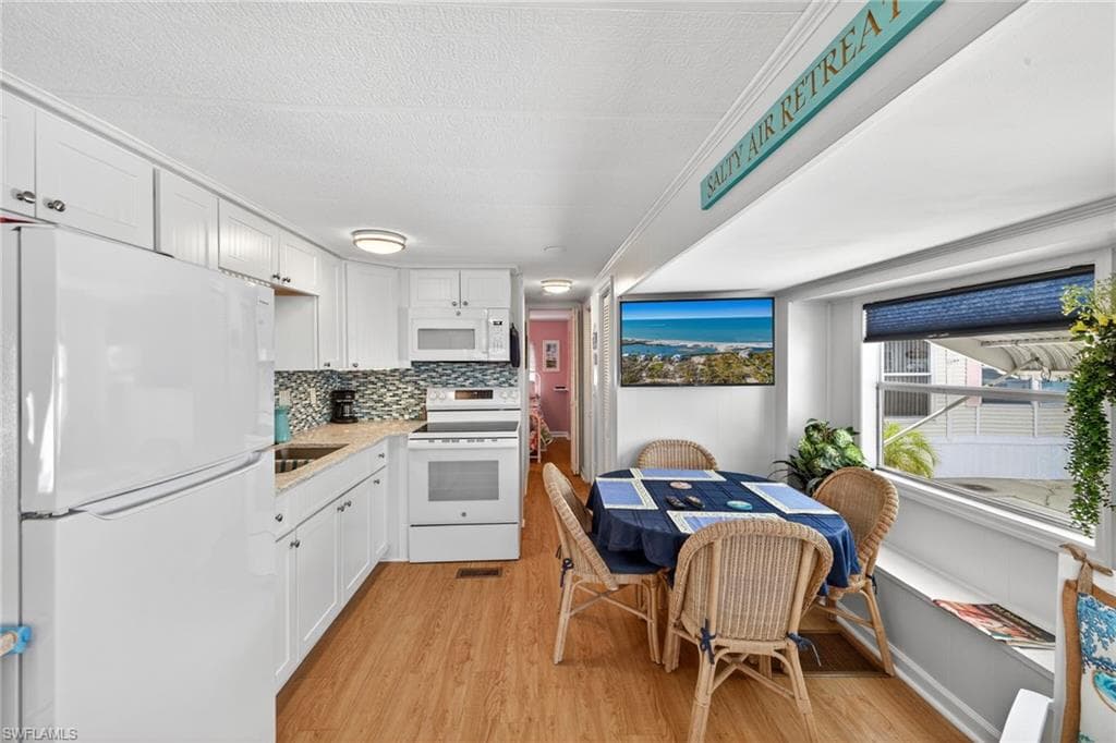 14 Limetree Park DR-5