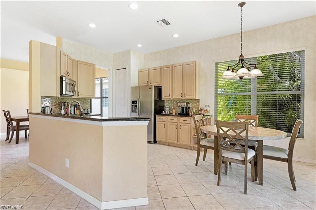 349 Harvard LN-8