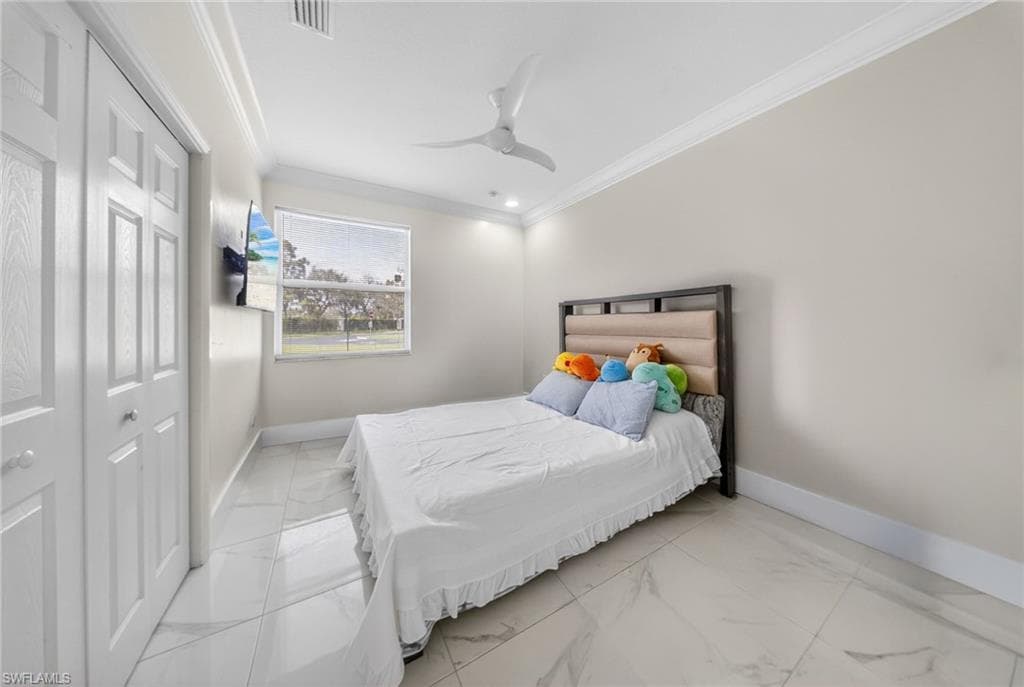 9730 Springlake CIR-23