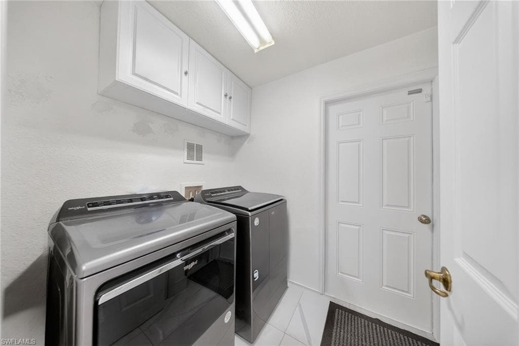 9730 Springlake CIR-33