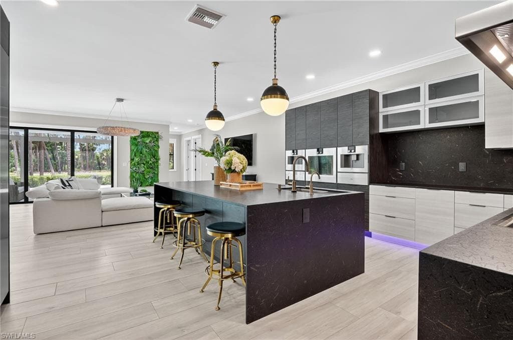 443 Weber BLVD S-29