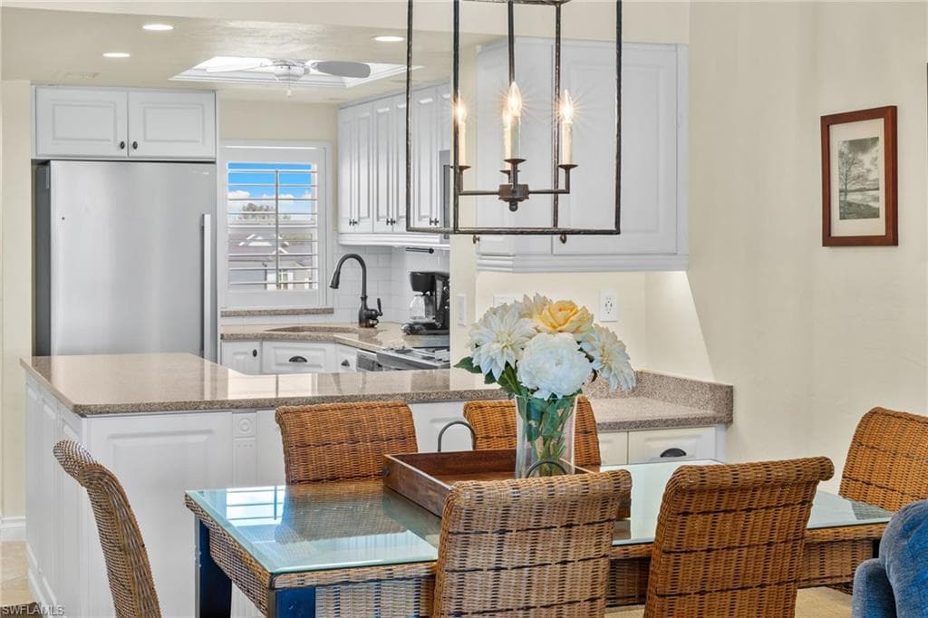 5000 ESTERO BLVD 305-17