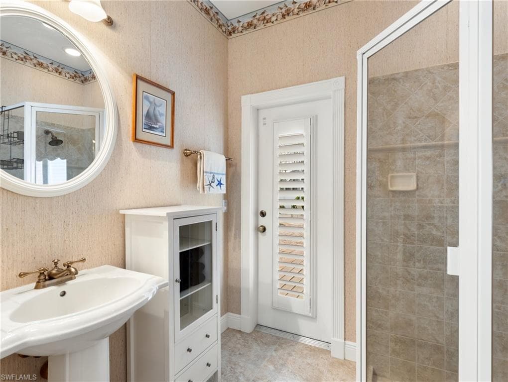 15567 Caloosa Creek CIR-22