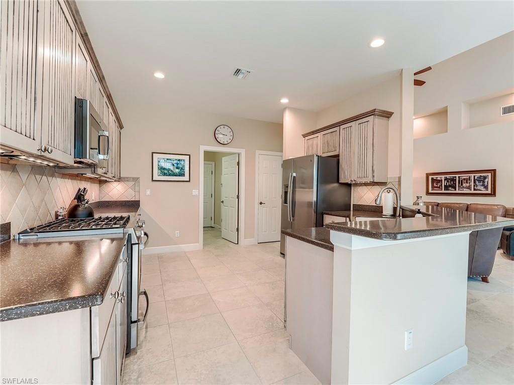 21780 Longleaf Trail Drive-15