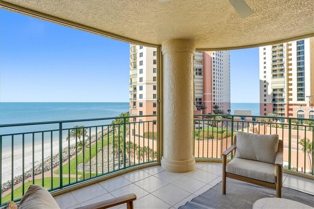980 Cape Marco DR 706-22
