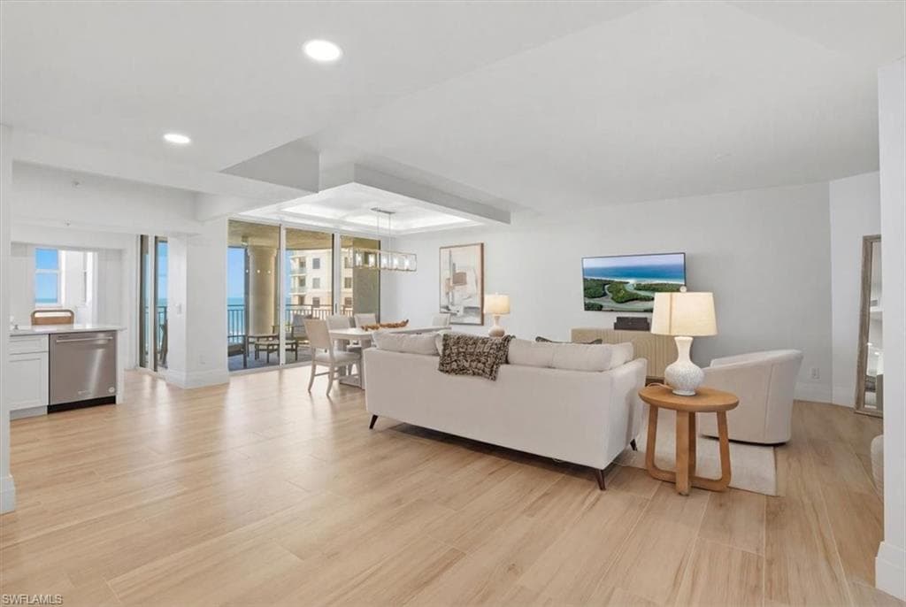 980 Cape Marco DR 706-5