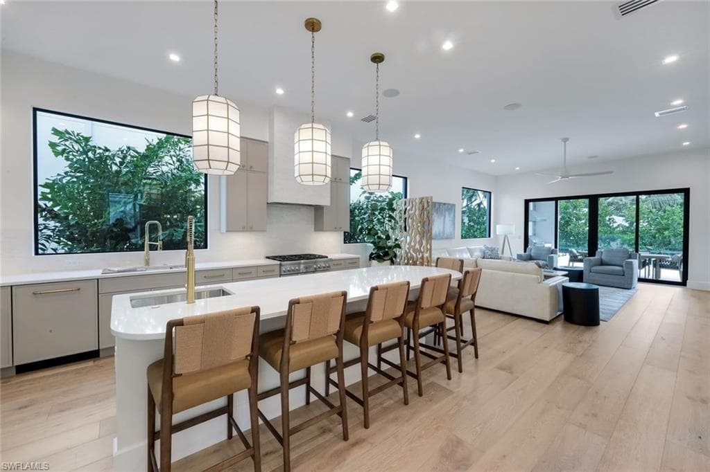 513 92nd AVE N-17